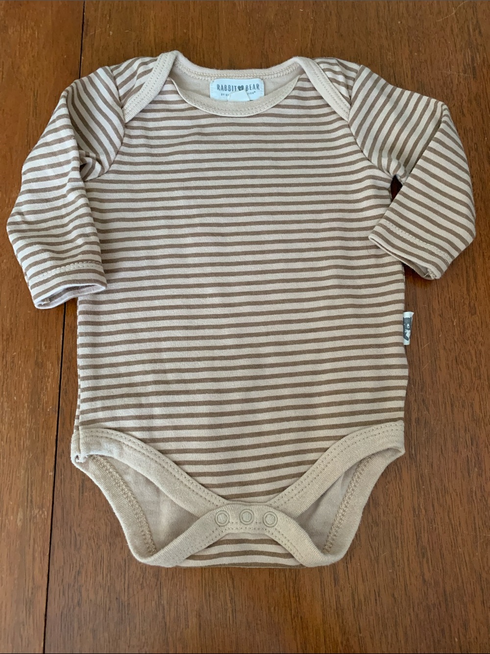 🍓3/$10 Rabbit + Bear Organic Tan & Cream Striped Long-Sleeve Baby Bodysuit